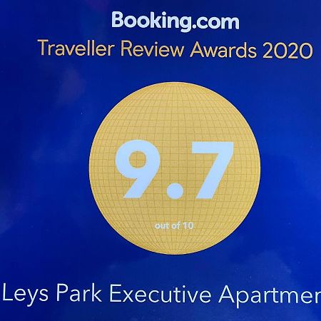 Leys Park Executive Apartments 던펌린 외부 사진